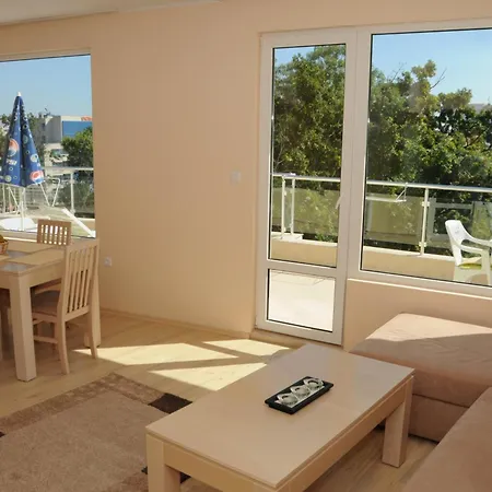 Yassen Village 3* Солнечный берег