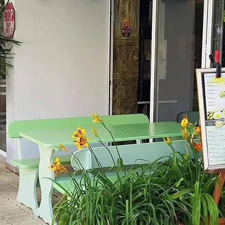 雅思森假日村 3* 阳光海滩