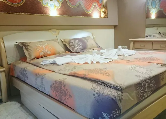 Aparthotel Yassen Holiday Village 3*