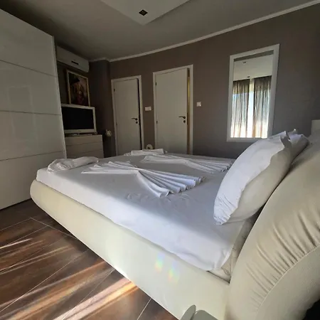 מלון דירות Yassen Village 3*