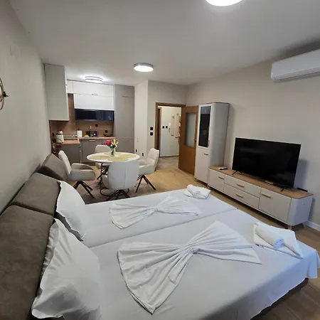 Yassen Holiday Village