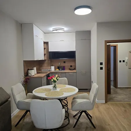 Yassen Village מלון דירות