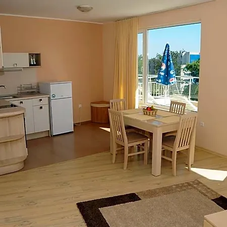 Yassen Village 3* סאני ביץ'