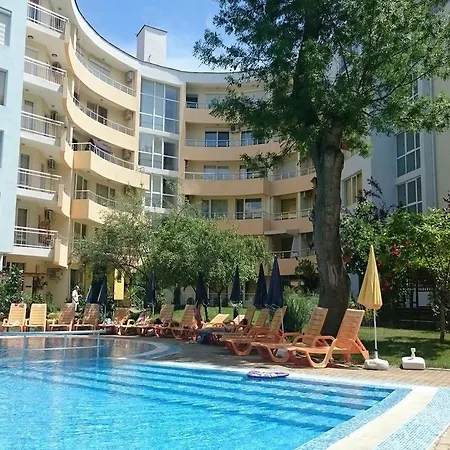 מלון דירות Yassen Village