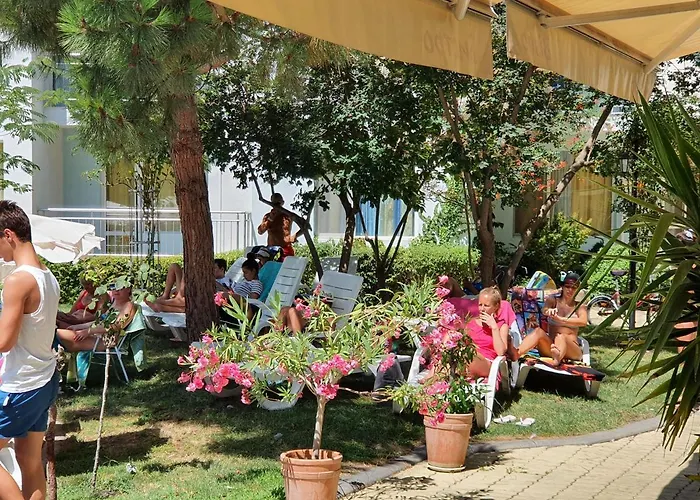 Aparthotel Yassen Village Sluneční pobřeží