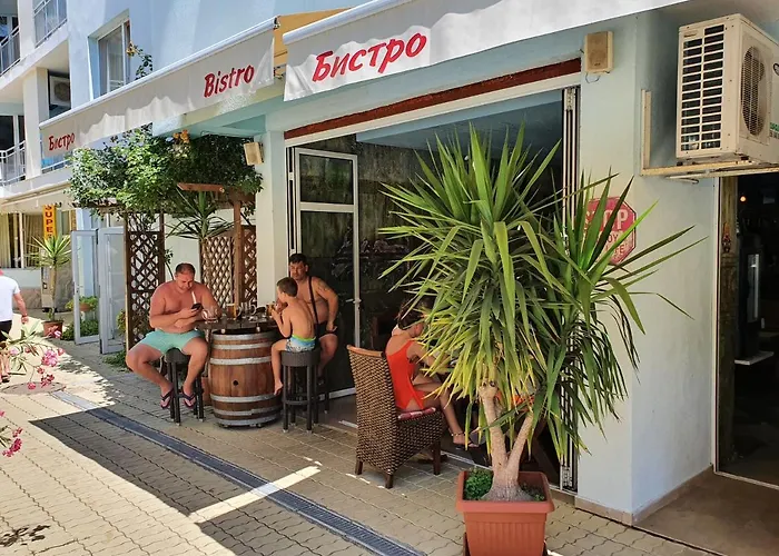 Yassen Village Aparthotel Sluneční pobřeží