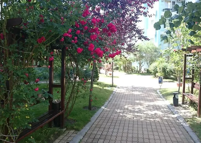 Aparthotel Yassen Village Sluneční pobřeží