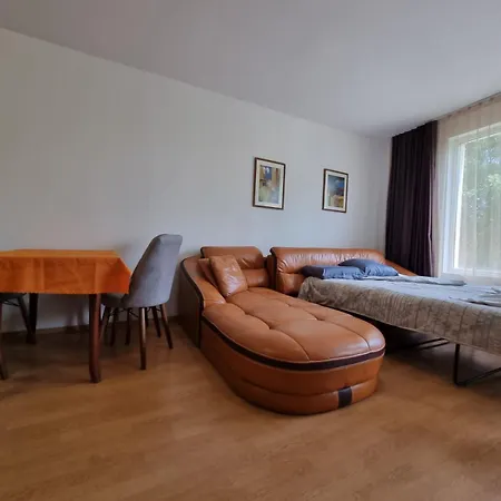 Yassen Village Hotel de apartamente